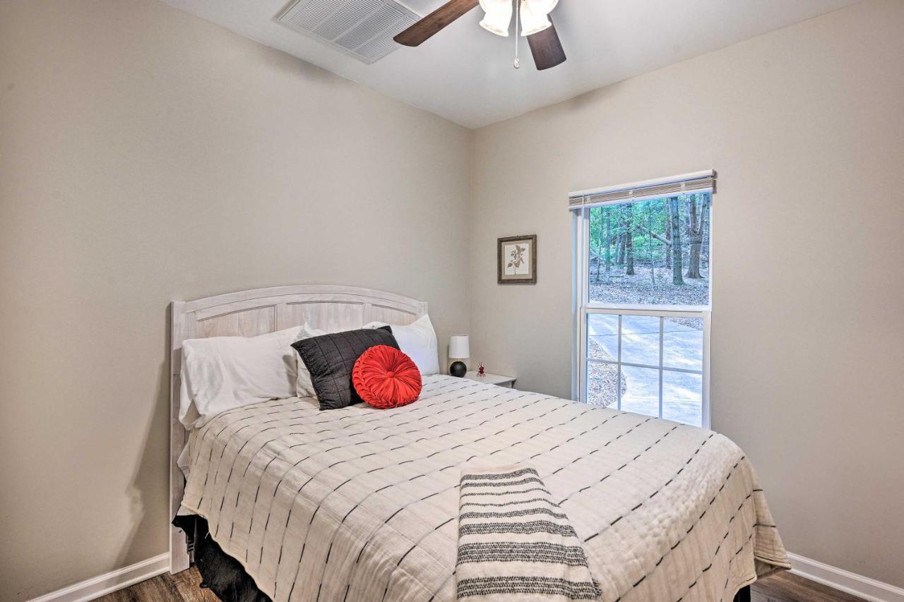 Pet-Friendly Central Cottage 2 Miles To Clemson! Extérieur photo